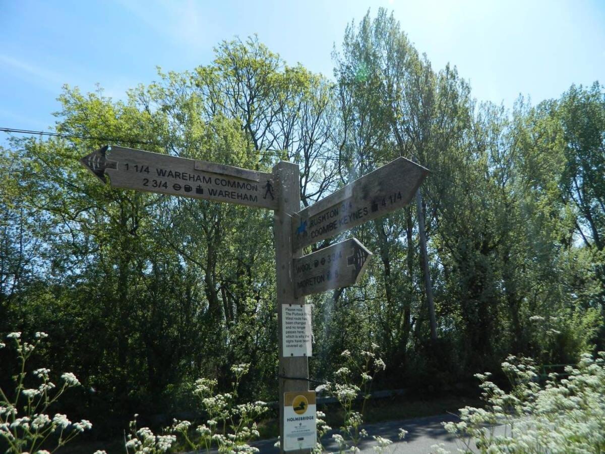 River Cottage A Country Retreat In Wooded Gardens East Stoke  المظهر الخارجي الصورة