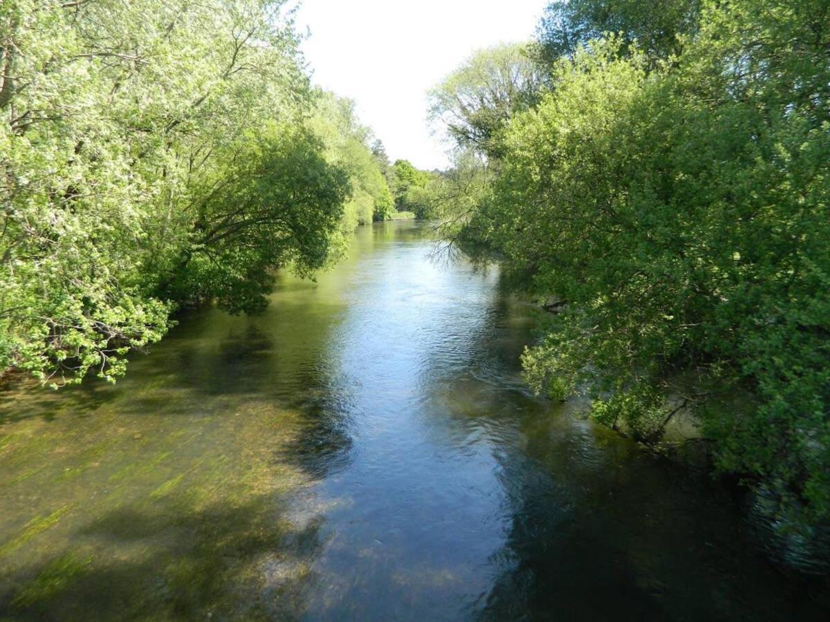 River Cottage A Country Retreat In Wooded Gardens East Stoke  المظهر الخارجي الصورة